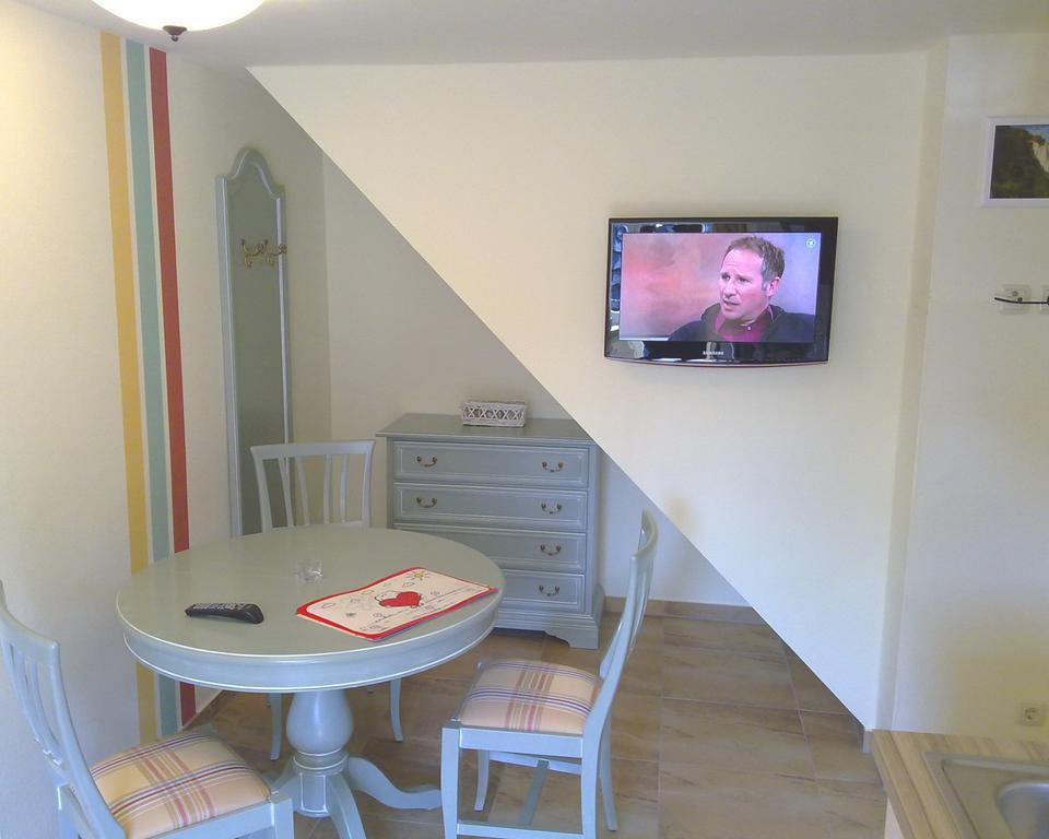 Apartmenthaus Hus Uebi By Rujana Бінц Номер фото