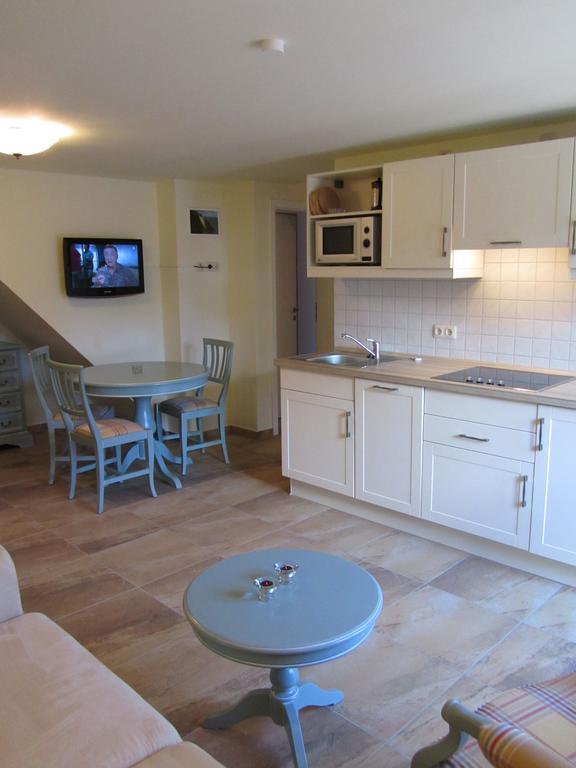 Apartmenthaus Hus Uebi By Rujana Бінц Номер фото